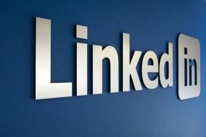 Hoe om groepe te vind om aan te sluit op LinkedIn