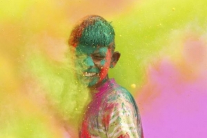 Wat om te dra vir Holi Colour Festival